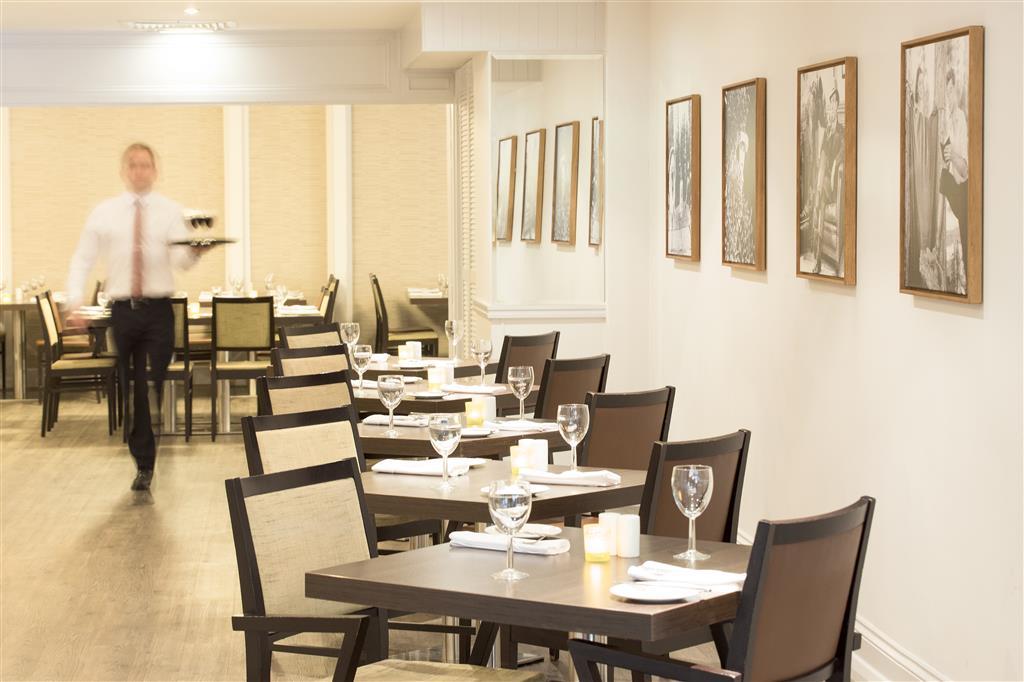 Epping Forest Hotel Вудфорд Ресторан фото