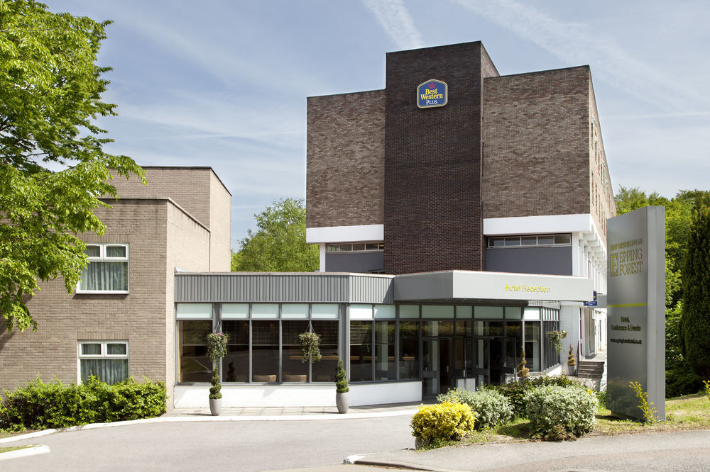Epping Forest Hotel Вудфорд Экстерьер фото
